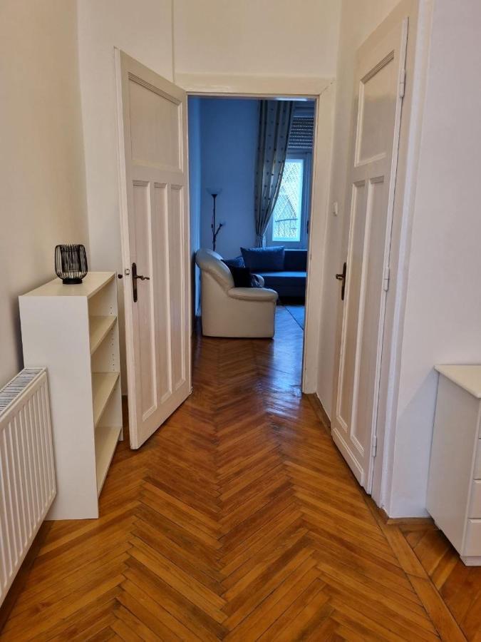 Apex Apartment Boedapest Buitenkant foto
