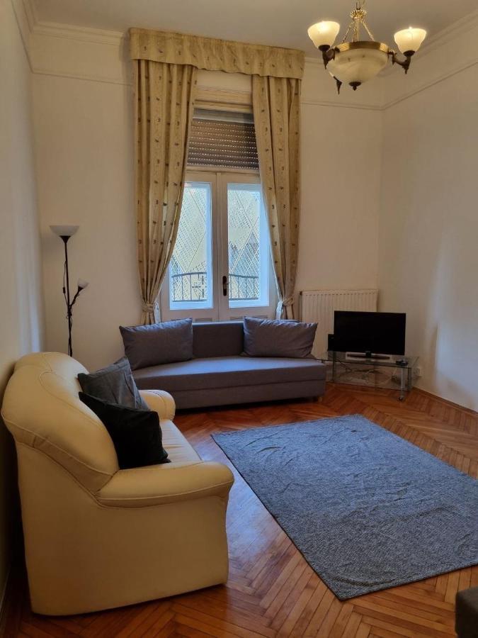 Apex Apartment Boedapest Buitenkant foto